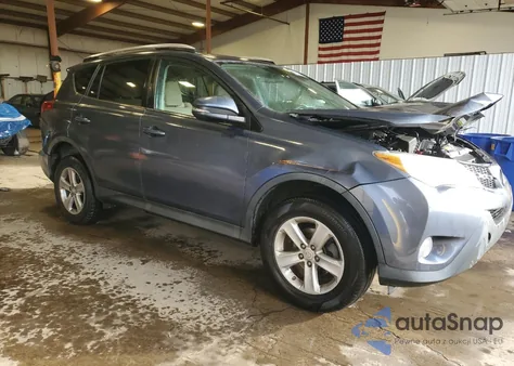 2013 Toyota Rav4 Xle из США, поврежденный, VIN 2T3RFREVXDW117701